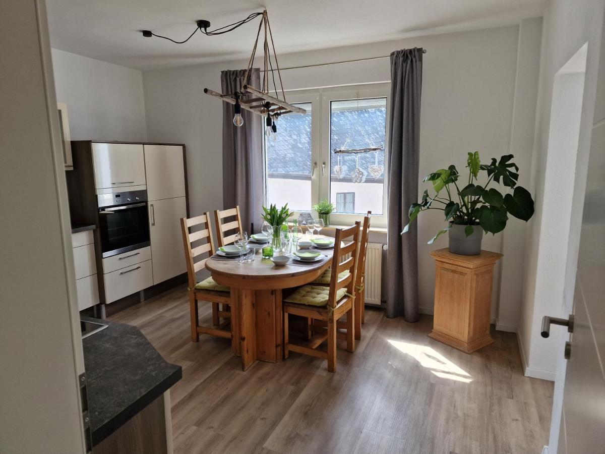 Ferienhaus Steigrhein Filsen Eksteriør bilde